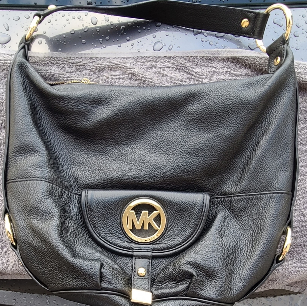 Black Michael Kors